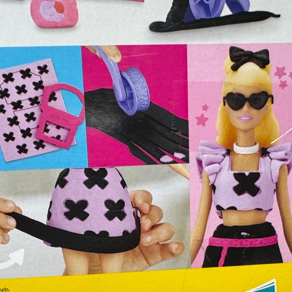 NEW Barbie Designer Fashion Show Set - Pink and Yellow - Picture 5 of 15